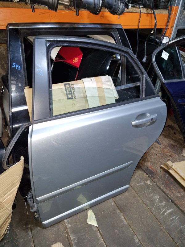 Дверь Volvo s40 MS B5244S 2010 задн. лев. (б/у)