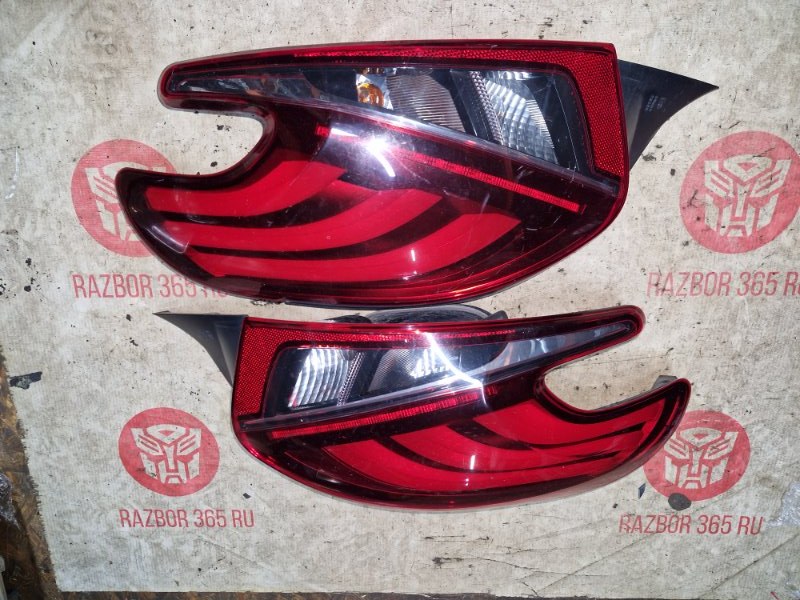 Комплект фонарей LED Peugeot 208 CC 10XVZ1 HNZ 2016 (б/у)