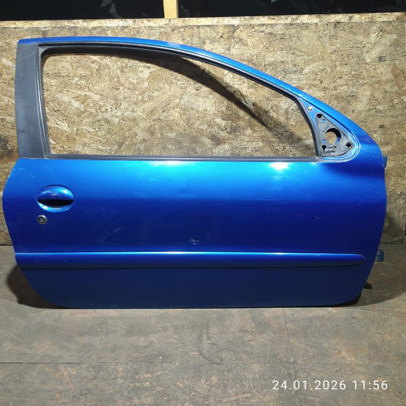 Дверь Peugeot 206 2C NFU 2005 прав. (б/у)