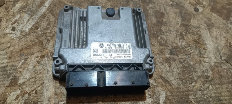 БЛОК УПРАВЛЕНИЯ ДВИГАТЕЛЯ Volkswagen Passat B6 3C5 BZB 2007 (б/у)