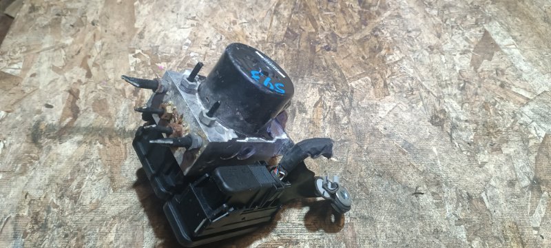 Блок abs Volvo V70 BW B4204T11 2016 (б/у)