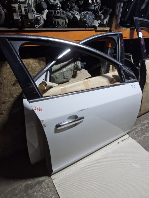 Дверь Volvo V60 FW B4164T 2012 перед. прав. (б/у)