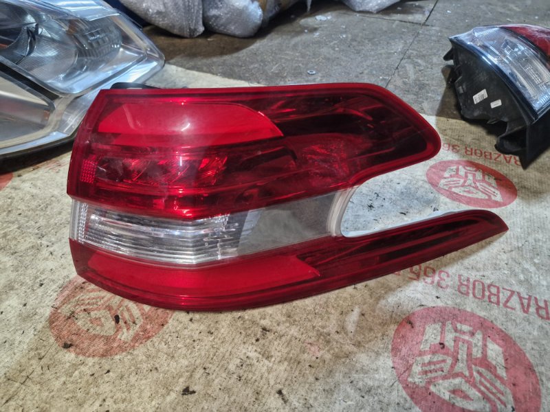 Фонарь Peugeot 308 T92 HN01 2014 задн. прав. (б/у)