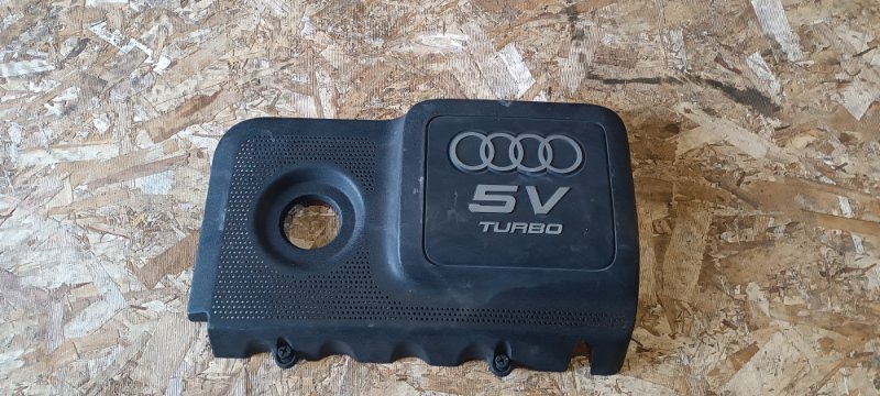 Крышка двигателя верхняя Audi TT 8N3 APX 2000 (б/у)