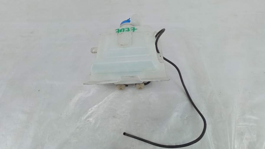 Запчасть бачок омывателя Honda Acty 1999-2018 HH5 контрактная Бачок омывателя Honda Acty 1999-2018 HH5 контрактная