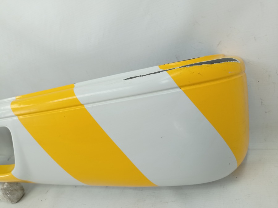 Бампер передний Elf NKR71