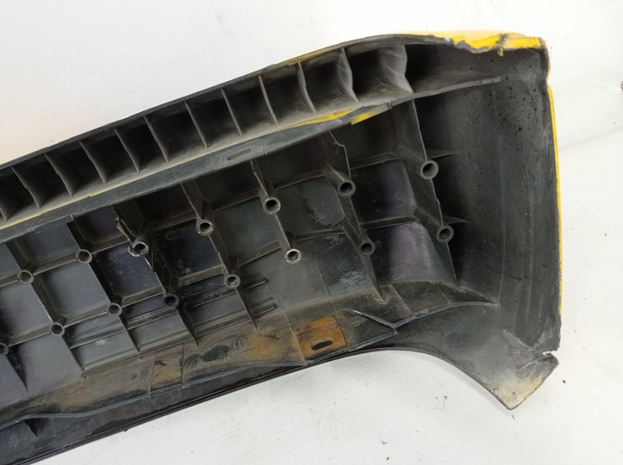 Бампер передний Elf NKR71