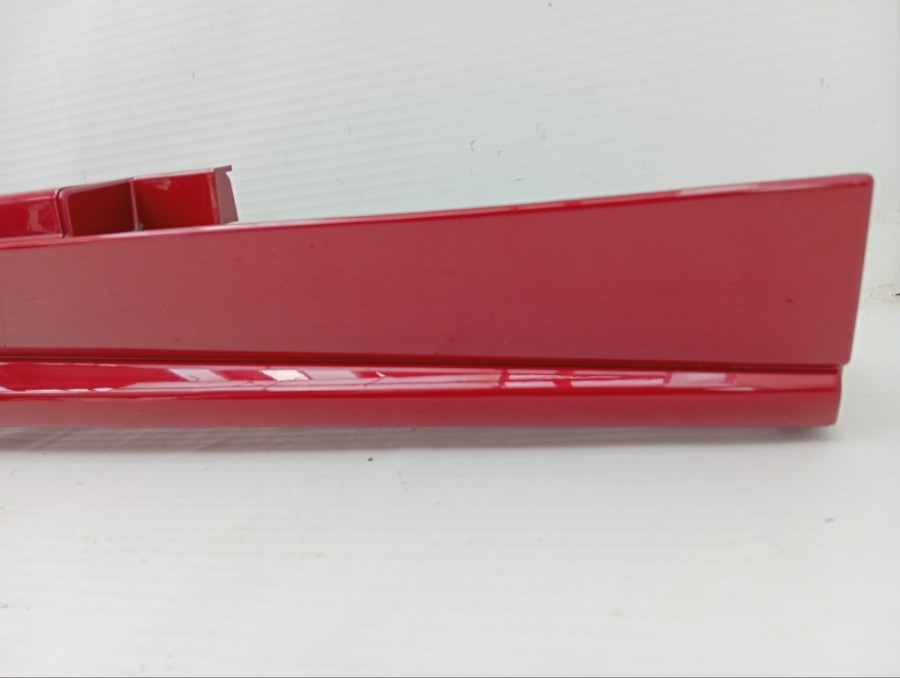 Накладка на порог правая XF CC9