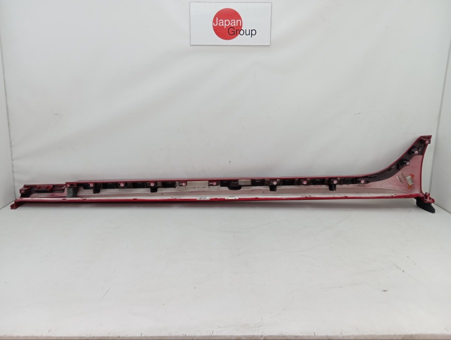 Накладка на порог правая XF CC9