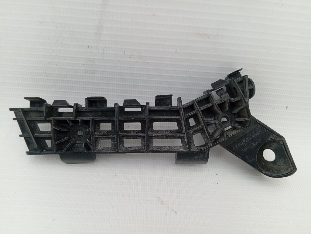 Крепление бампера переднее левое Honda N-BOX JF1 71198-TY0-N01 контрактная