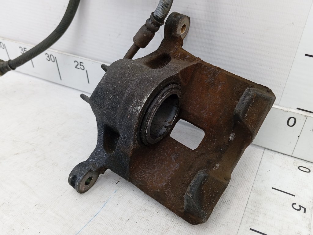 Суппорт тормозной передний правый Honda Partner EY6 Суппорт тормозной передний правый Honda Partner EY6