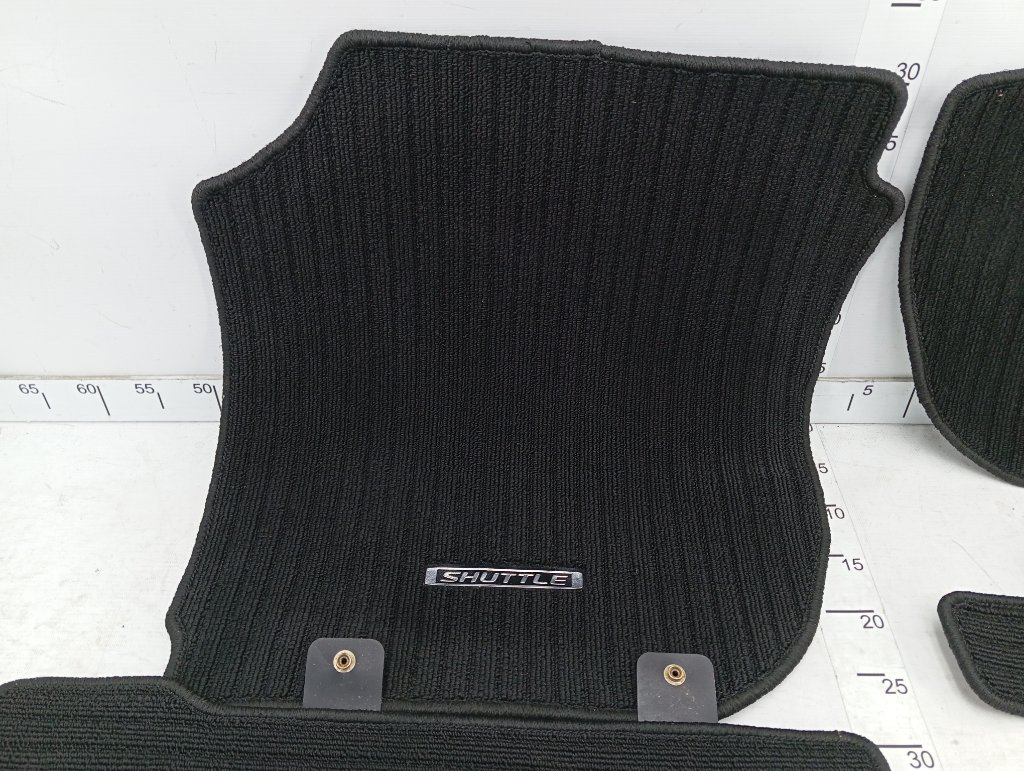 Коврики комплект Honda Shuttle DAA-GP7 LEB Коврики комплект Honda Shuttle DAA-GP7 LEB