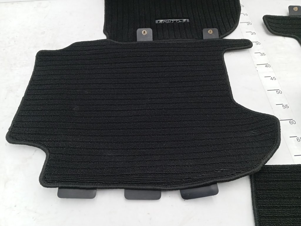 Коврики комплект Shuttle 2016 DAA-GP7 LEB Коврики комплект Shuttle 2016 DAA-GP7 LEB