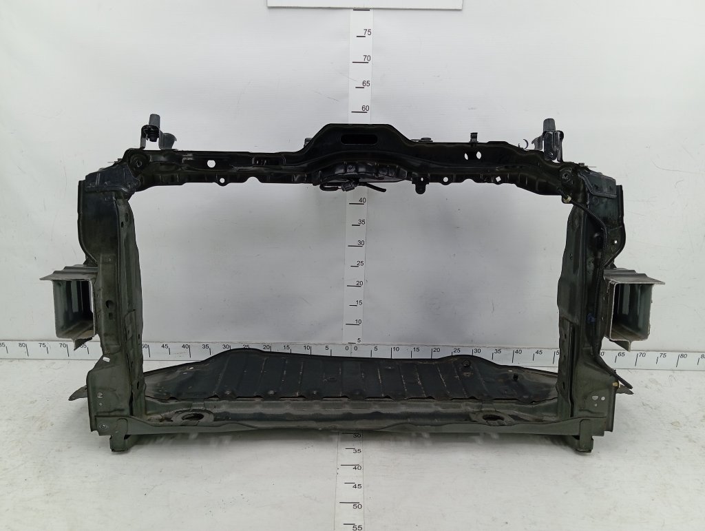 Рамка радиатора Shuttle 2016 DAA-GP7 LEB