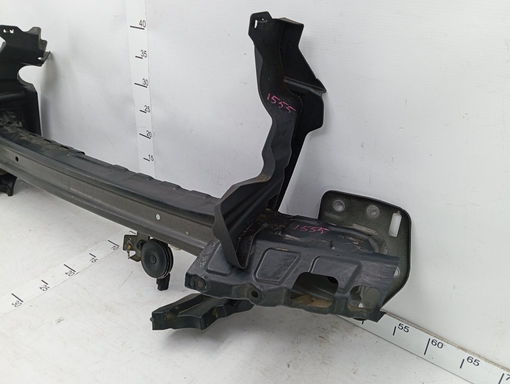 Жесткость бампера передний Shuttle 2016 DAA-GP7 LEB