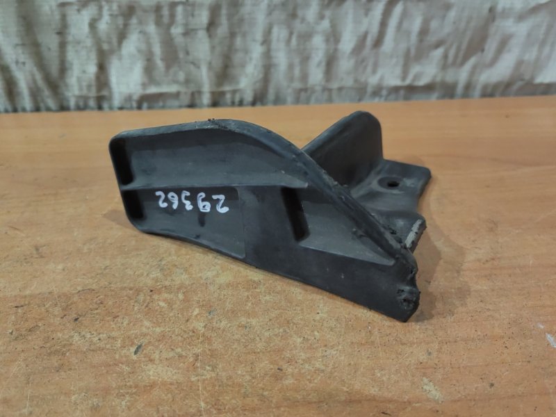 Брызговик задний левый TOYOTA ALLION ZZT240