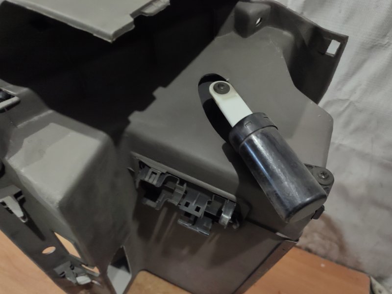 Бардачок HARRIER MCU15