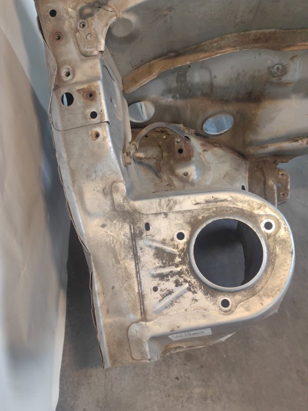 Лонжерон передний правый RAV4 2002 ACA21 1AZ-FE Лонжерон передний правый RAV4 2002 ACA21 1AZ-FE