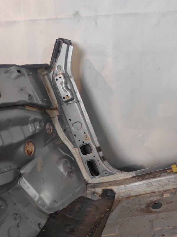 Лонжерон передний правый RAV4 2002 ACA21 1AZ-FE Лонжерон передний правый RAV4 2002 ACA21 1AZ-FE