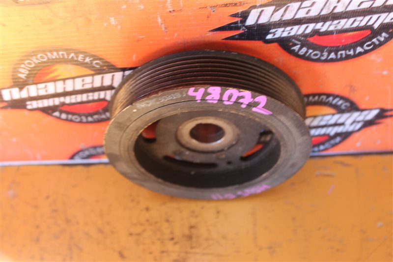 Шкив Nissan HR15 (б/у) Шкив Nissan HR15 (б/у)