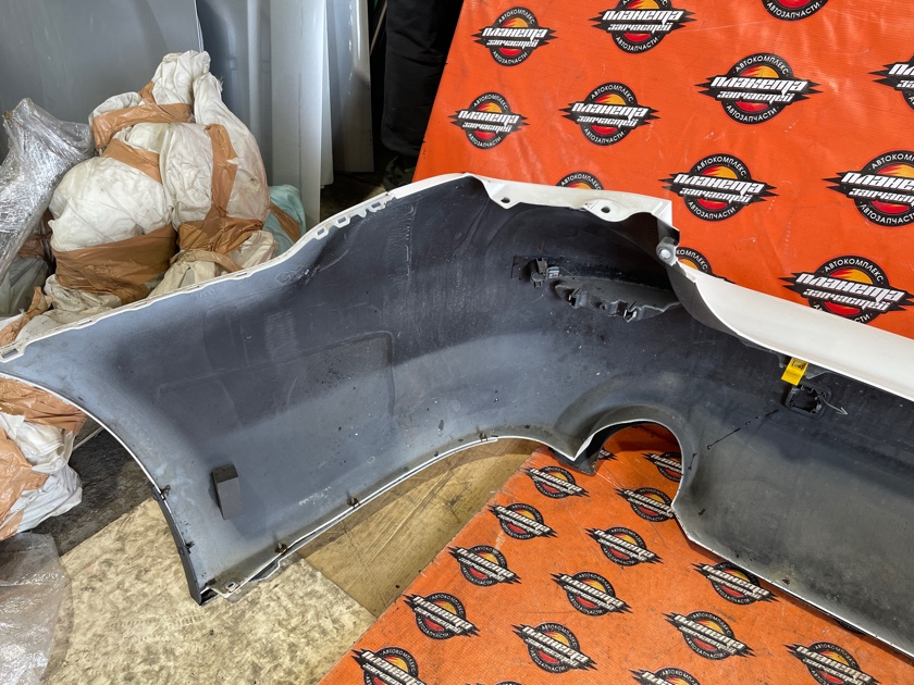 Бампер задний SKYLINE YV37 274A