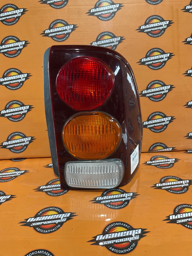 Запчасть стоп-сигнал задний правый CHEVROLET TRAILBLAZER 1GNDT13S GM VORTEC LL8 контрактная Стоп-сигнал задний правый CHEVROLET TRAILBLAZER 1GNDT13S GM VORTEC LL8 контрактная
