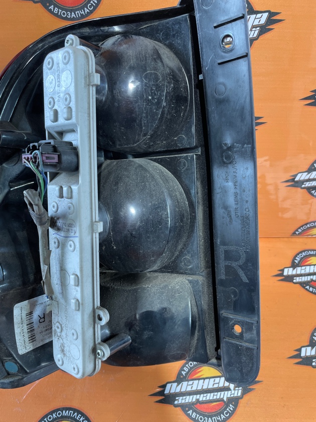 Стоп-сигнал задний правый TRAILBLAZER 1GNDT13S GM VORTEC LL8 Стоп-сигнал задний правый TRAILBLAZER 1GNDT13S GM VORTEC LL8