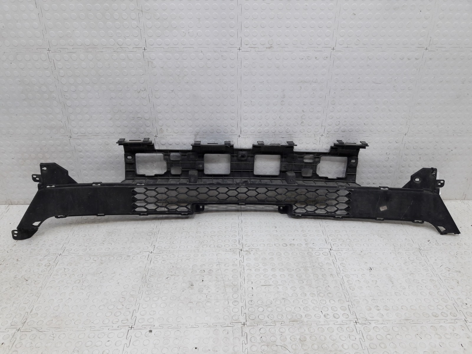 Решетка бампера передняя Kia Mohave 2008- HM 865612J000