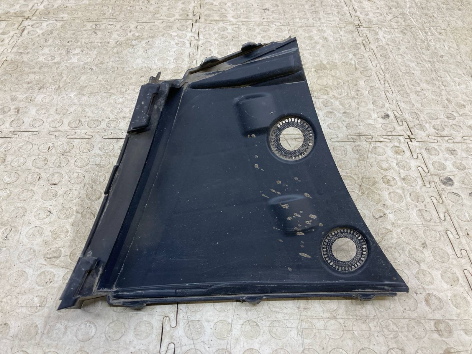 Воздуховод бампера Skoda Octavia 2019- A8 5E3121763A Б/У