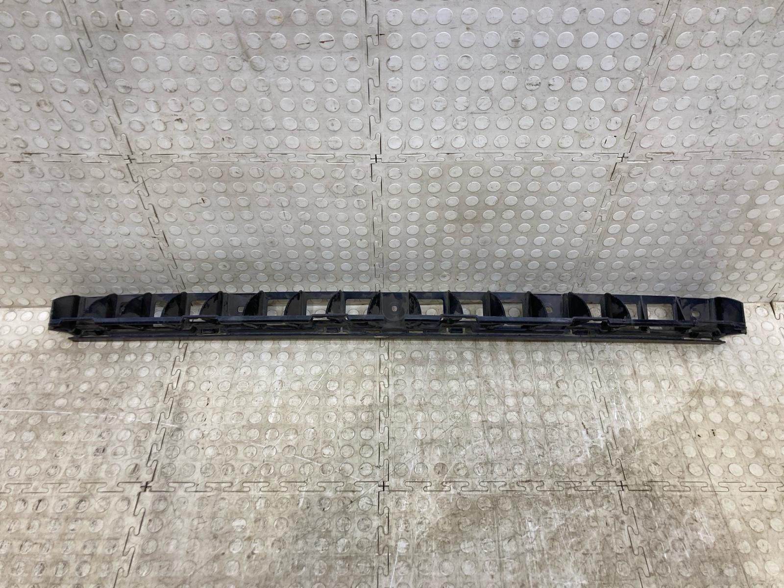 Кронштейн бампера задний Skoda Rapid 2012- 5JH807863A Б/У