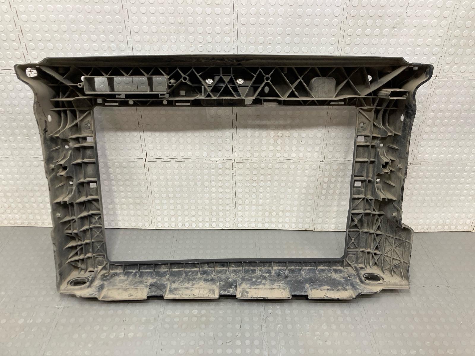 Панель передняя телевизор Polo 2020- MK6 Панель передняя телевизор Polo 2020- MK6