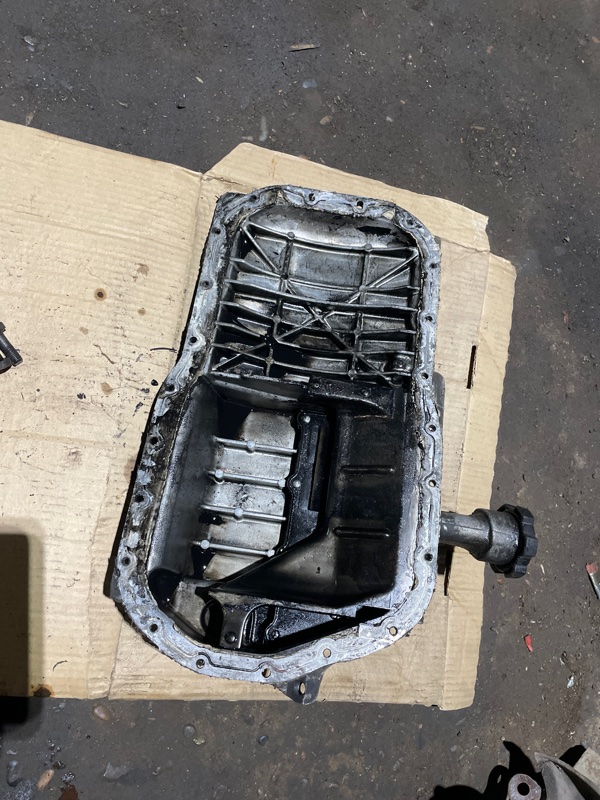 Поддон ESTIMA EMINA 1995 CXR20G 3C-TE