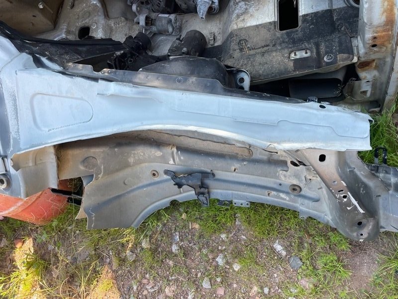 Лонжерон правый VOLVO S80 AS60 B5254T6