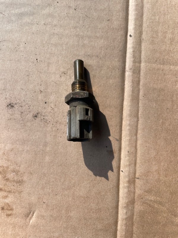 Запчасть датчик температуры MAZDA DEMIO 2010 DE3FS ZJ-VE B59318840A Б/У Датчик температуры MAZDA DEMIO 2010 DE3FS ZJ-VE B59318840A Б/У