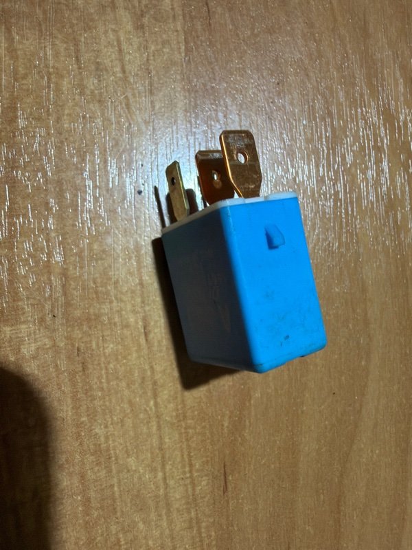 Реле MAZDA3 2008 BK Z6