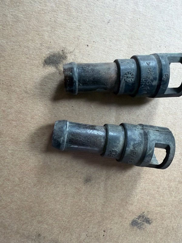 Патрубок радиатора печки FAMILIA S-WAGON 2001 BJ5W ZL-DE