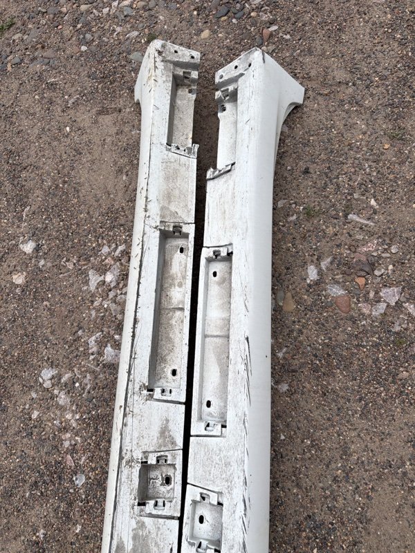 Накладка на порог CROWN 2008 GRS200 4GR-FSE