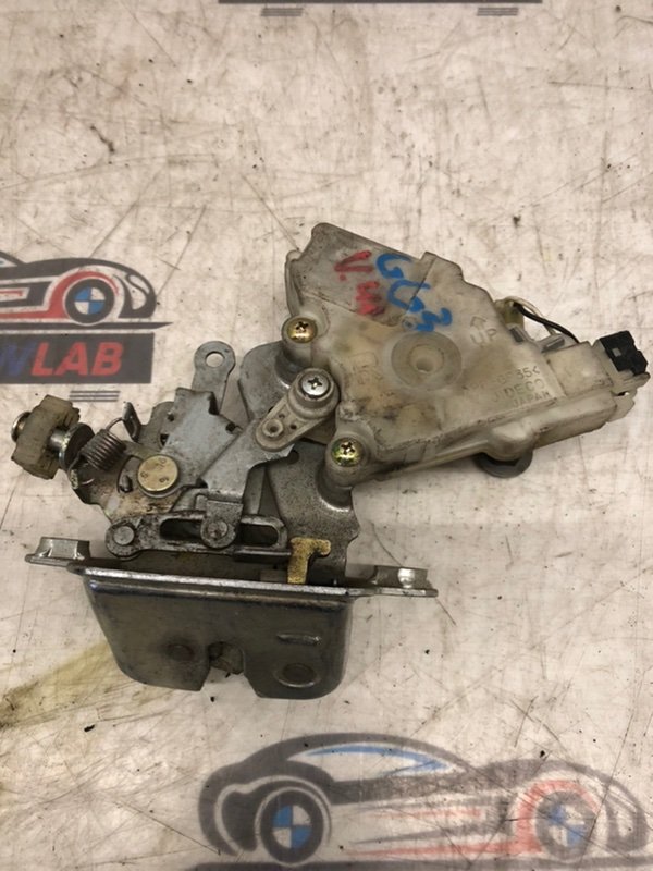 Замок крышки багажника Subaru Impreza GG2 EJ152 2006 (б/у)