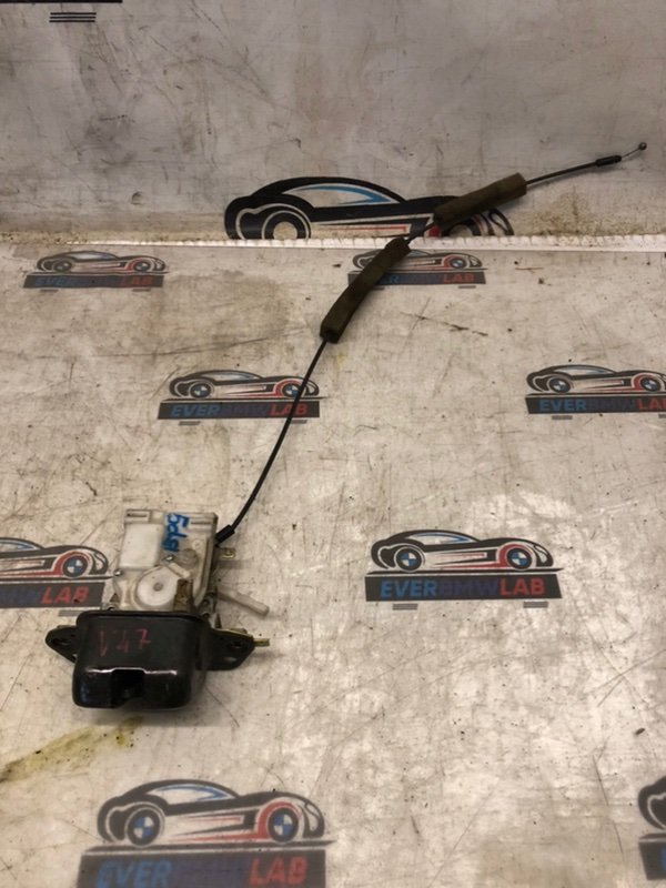 Замок крышки багажника Subaru Outback BP9 EJ253 2005 (б/у)