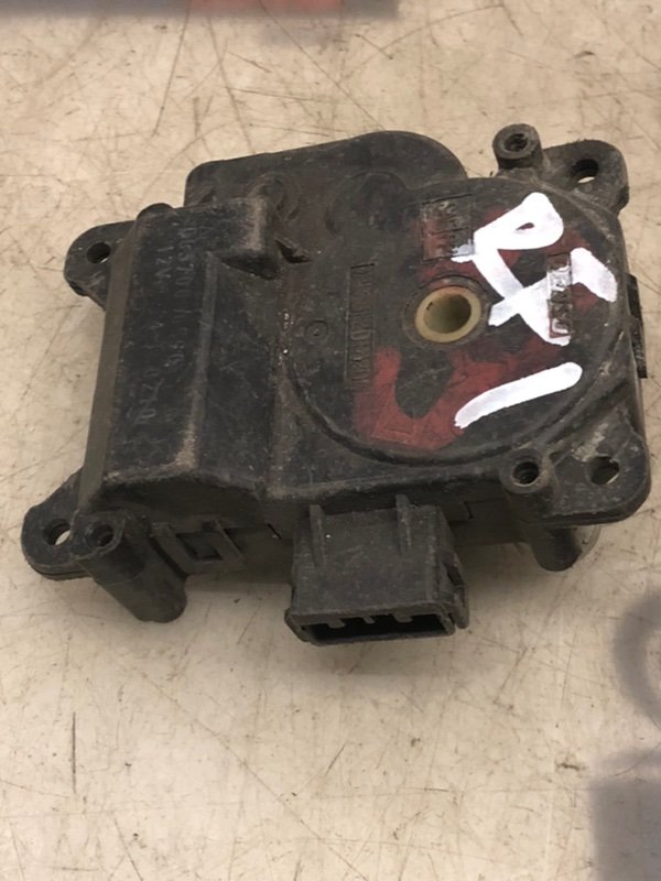 Сервопривод режима печки Honda Stepwgn RF1 B20B 1998 (б/у)