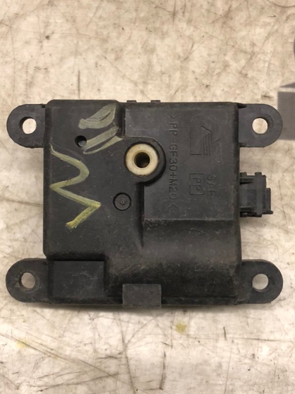 Сервопривод режима печки Nissan Avenir W11 QG18(DE) 1999 (б/у)