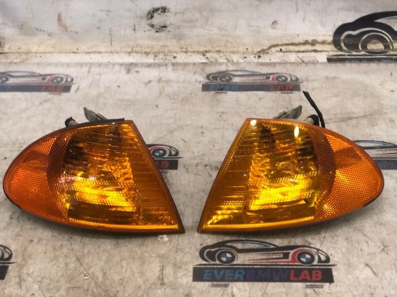 Габарит BMW 3-Series 328i E46 286S2-M52B28 1999 передний (б/у)