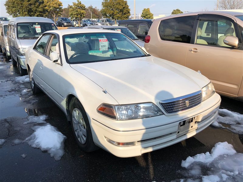 Автомобиль Toyota Mark II JZX100 1JZ-GE 1998 года в разбор