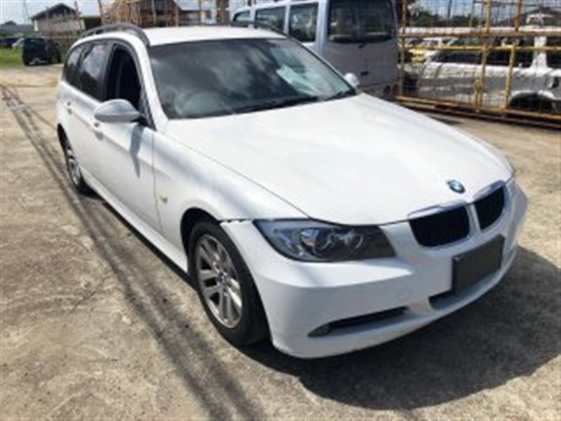 Автомобиль BMW 3-Series 320i TOURING E91 N46B20B 2008 года в разбор