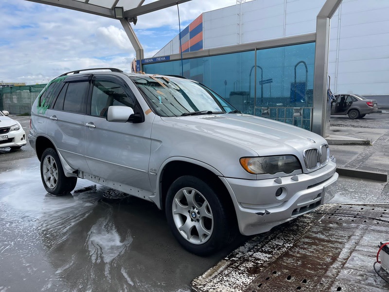 Автомобиль BMW X5 E53 SAV M62B44 10.2002 года в разбор