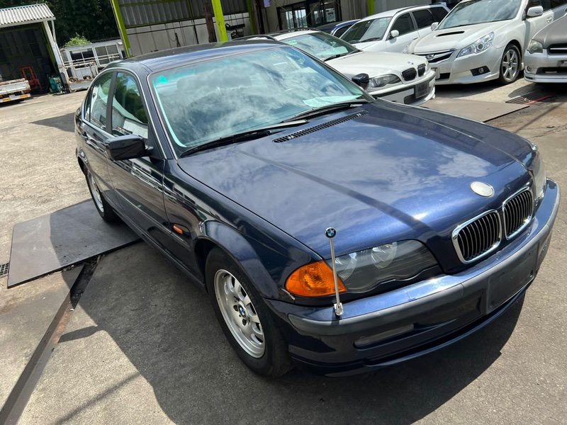 Автомобиль BMW 3-Series 320i E46 226S1 M54B22 10.2000 года в разбор