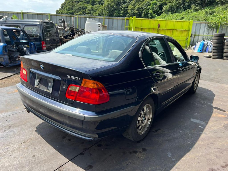 Автомобиль BMW 3-Series 320i E46 206S4 M52B20 01.1999 года в разбор