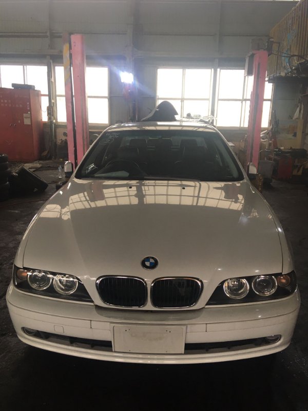 Автомобиль BMW 5 series 525i E39 256S5 M54B25 10.2002 года в разбор