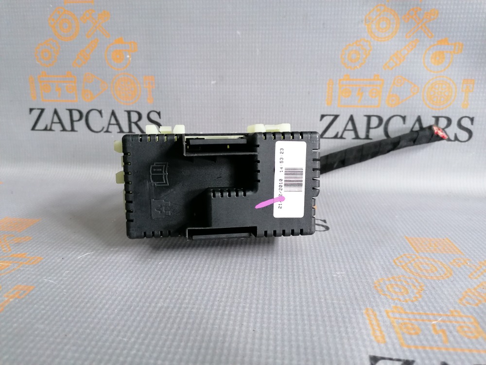 Блок предохранителей S60 II Блок предохранителей S60 II