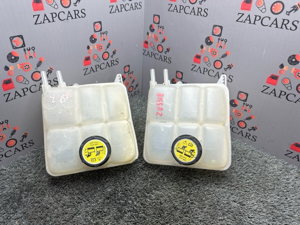 Бачок расширительный Mazda 3 BK BL 3M5H8K218 контрактная